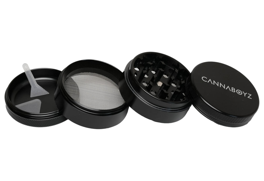 Cannaboyz - Aluminium Grinder schwarz - 55 mm Durchmesser - 4-teilig -